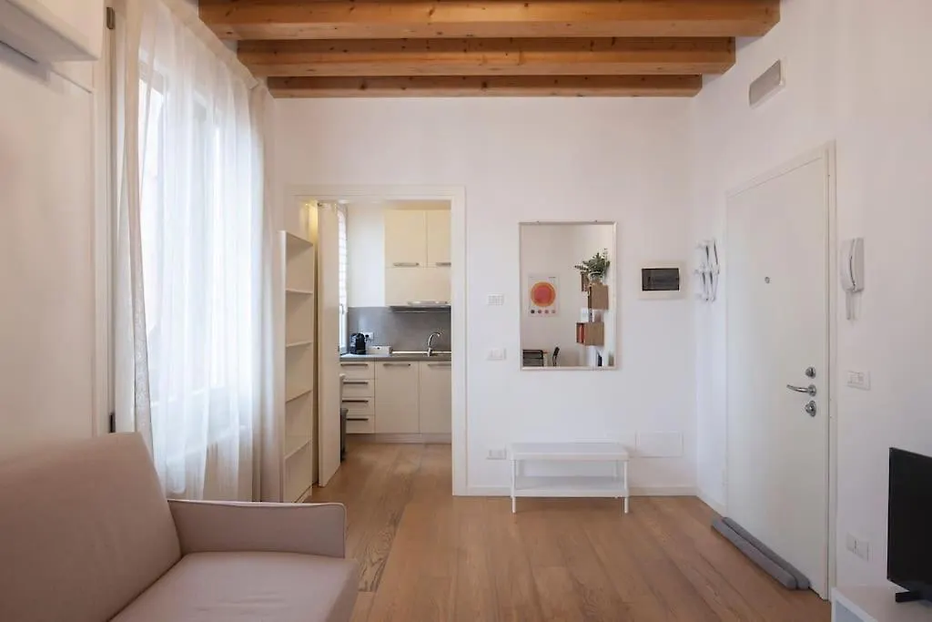 Bauhaus Venice Apartment
