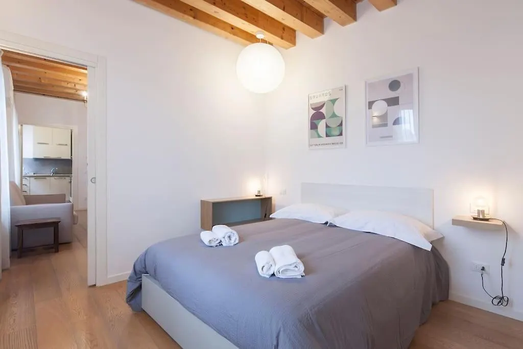 Bauhaus Venice Apartment