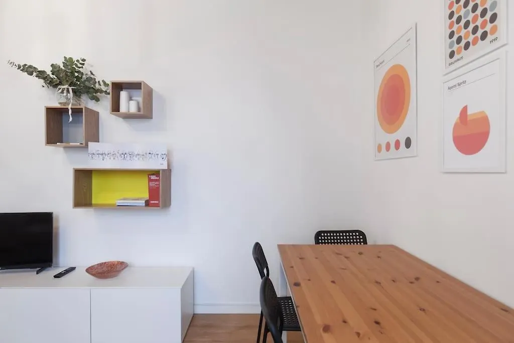Bauhaus Venice Apartment