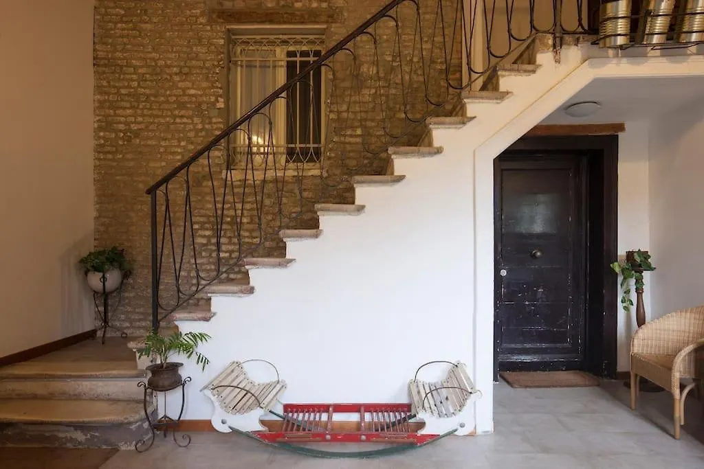 Bauhaus Venice Apartment