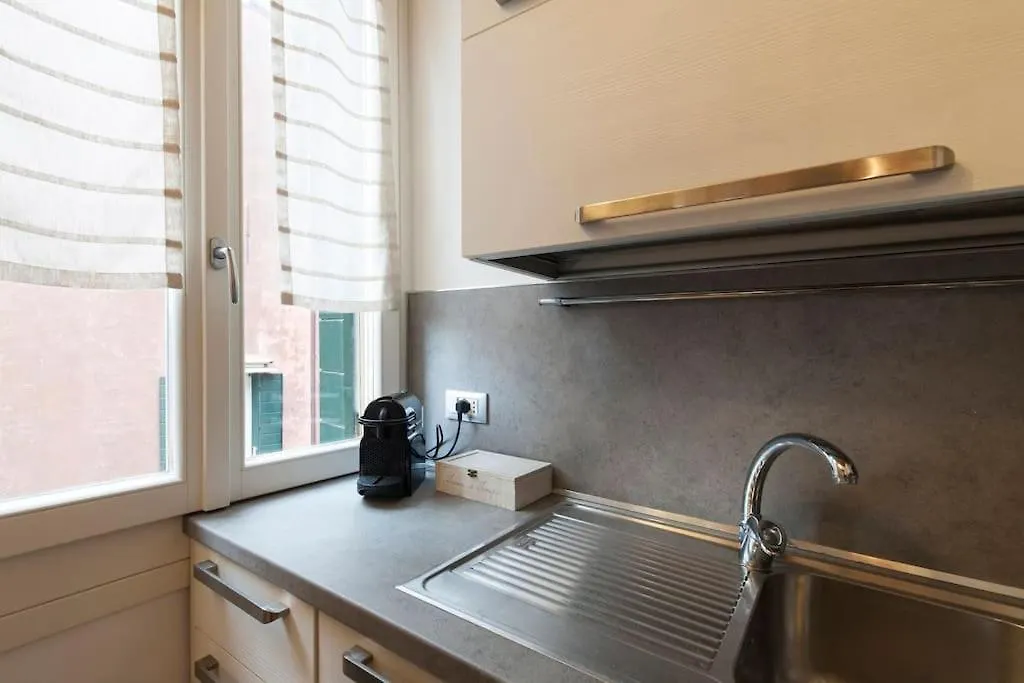 Bauhaus Venice Apartment