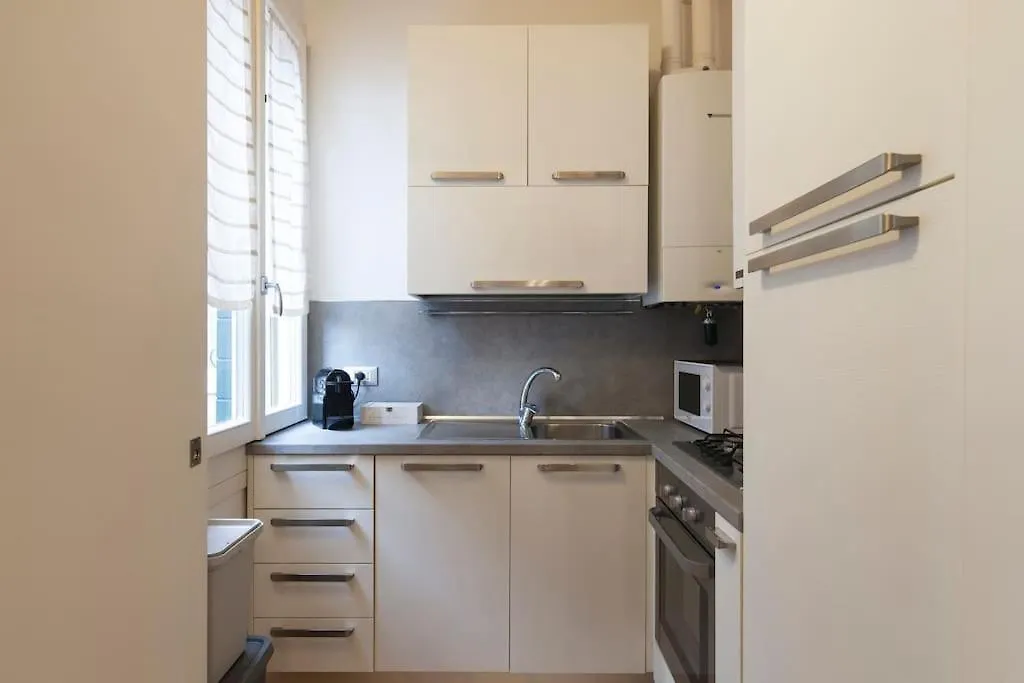 Bauhaus Venice Apartment